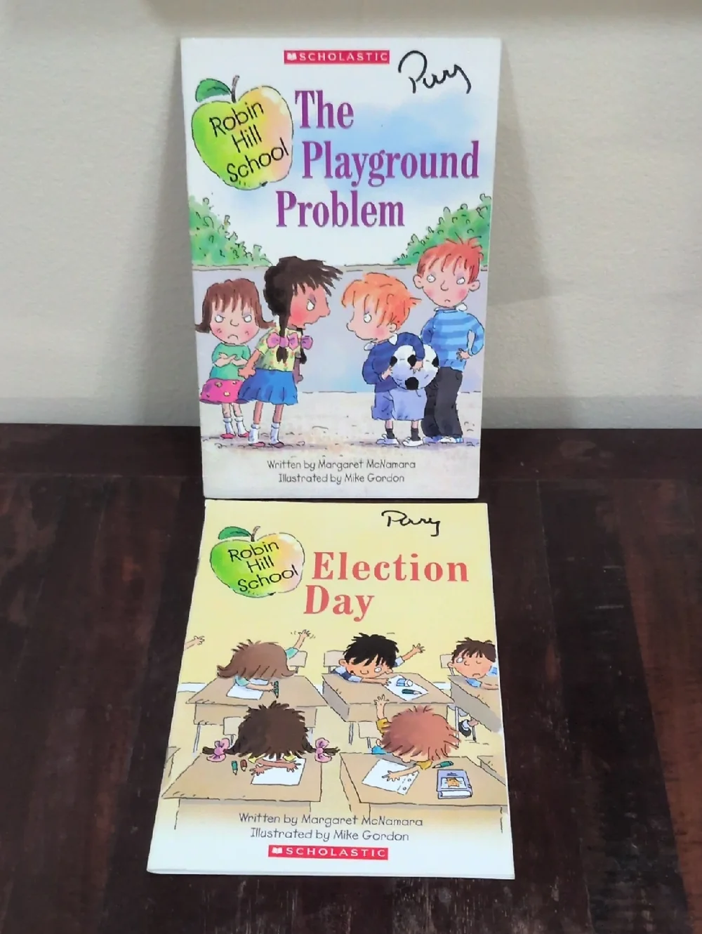 Scholastic Vintage Set of 10 Fiction Leveled Children's Books Levels 3 & 4